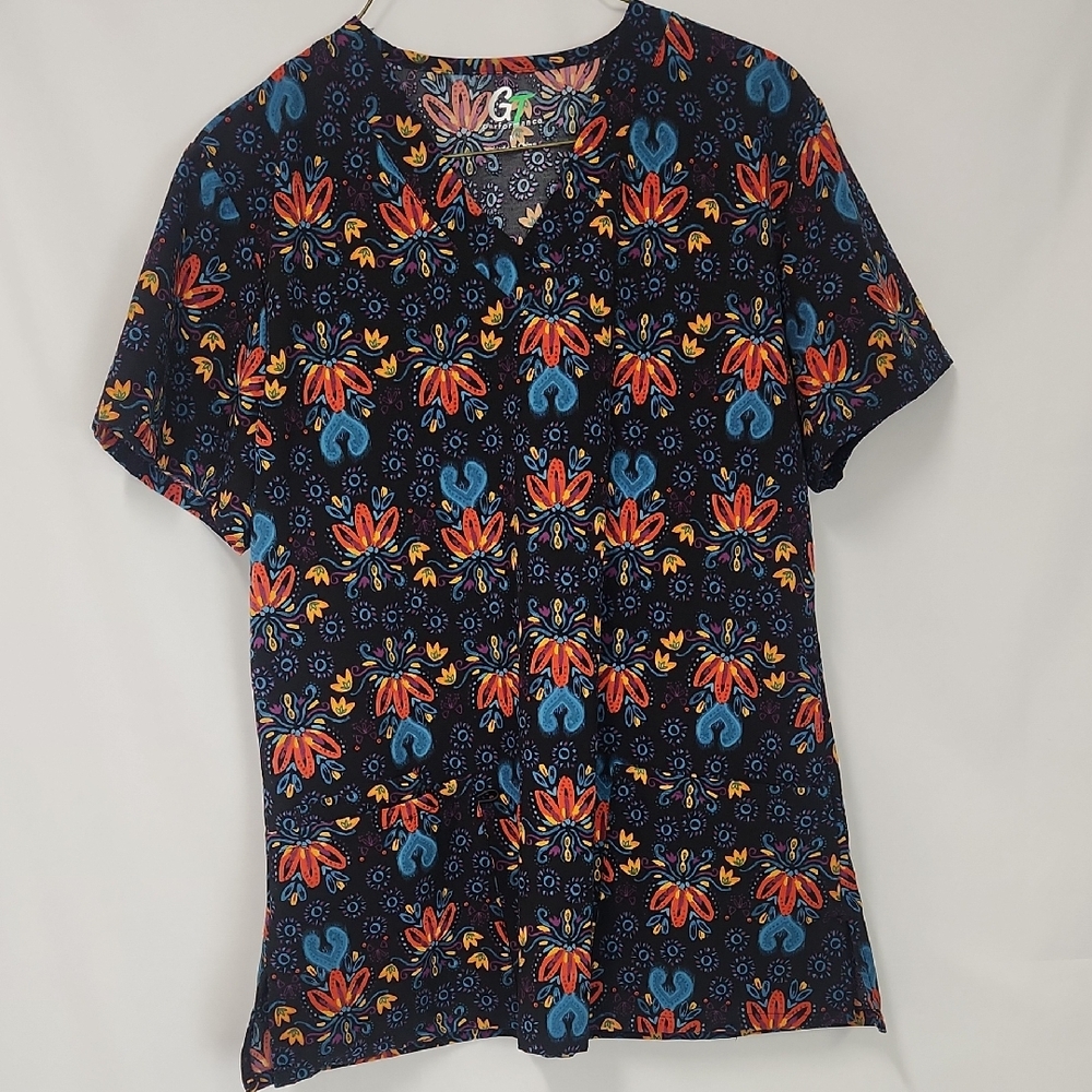 GT Performance Vibrant Patterned Short Sleeve Scrub Top, Medium